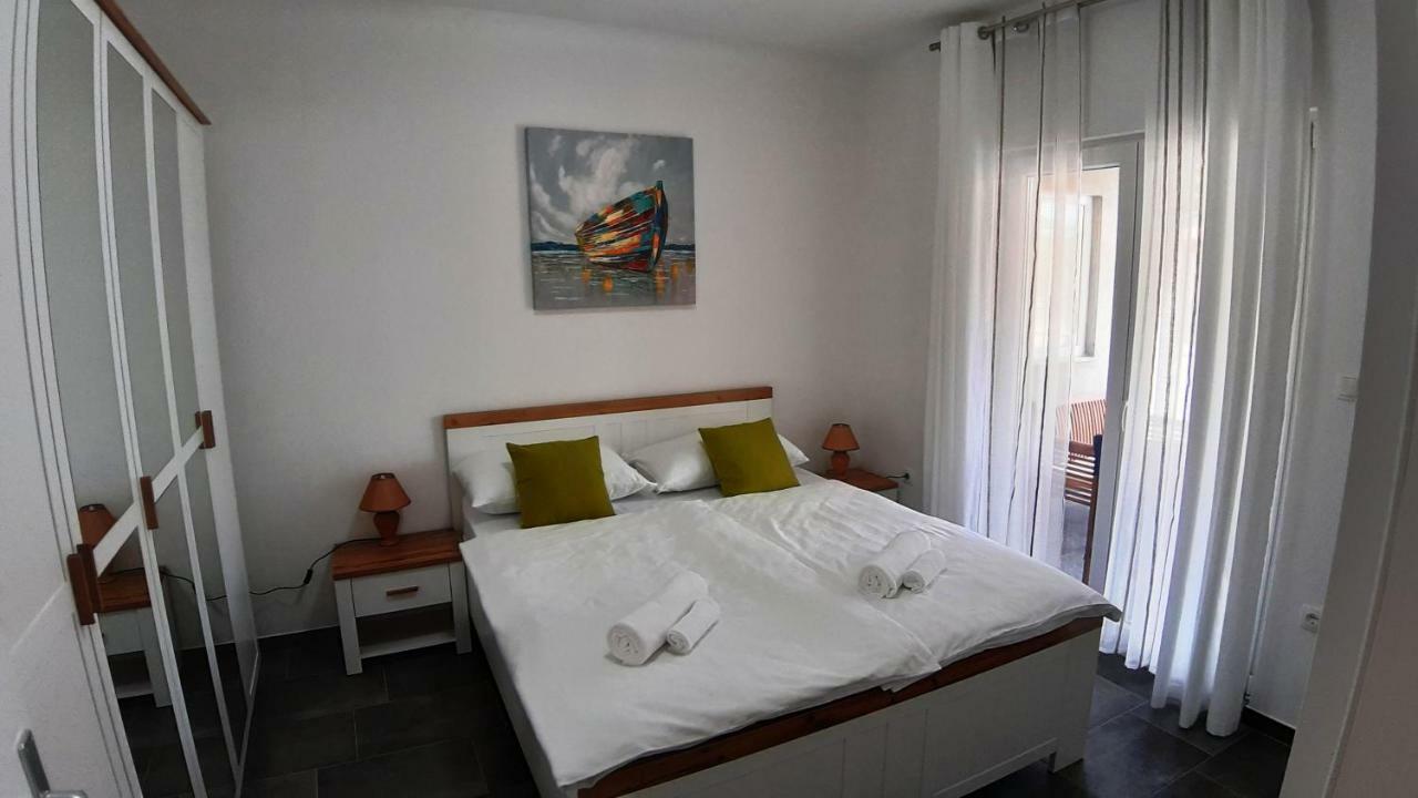 Relax Leilighet Starigrad Paklenica Eksteriør bilde