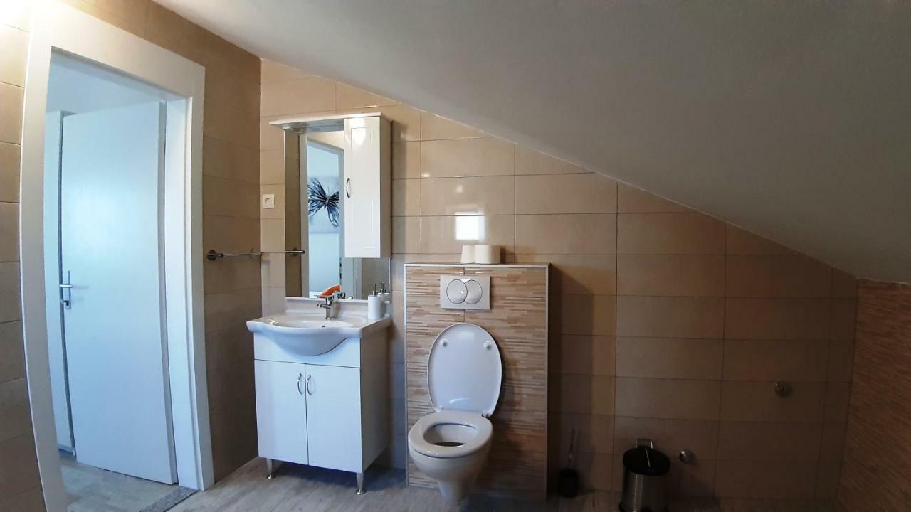 Relax Leilighet Starigrad Paklenica Eksteriør bilde