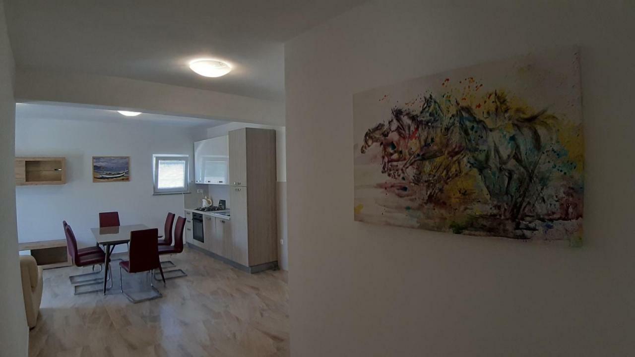 Relax Leilighet Starigrad Paklenica Eksteriør bilde